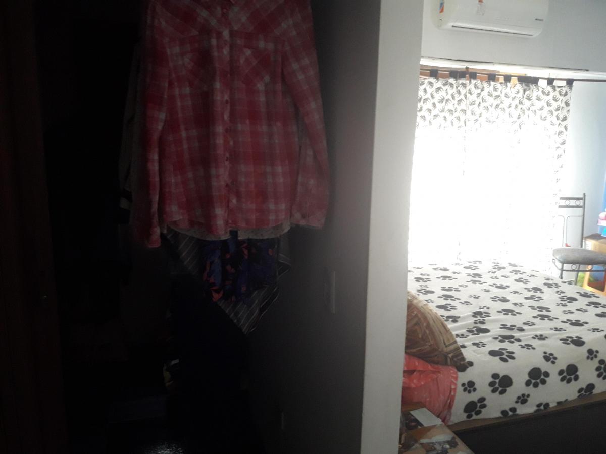 Comoda Casa 2 Pl. 4 Dorm. Gge Pasante / Permuta Menor Valor 5