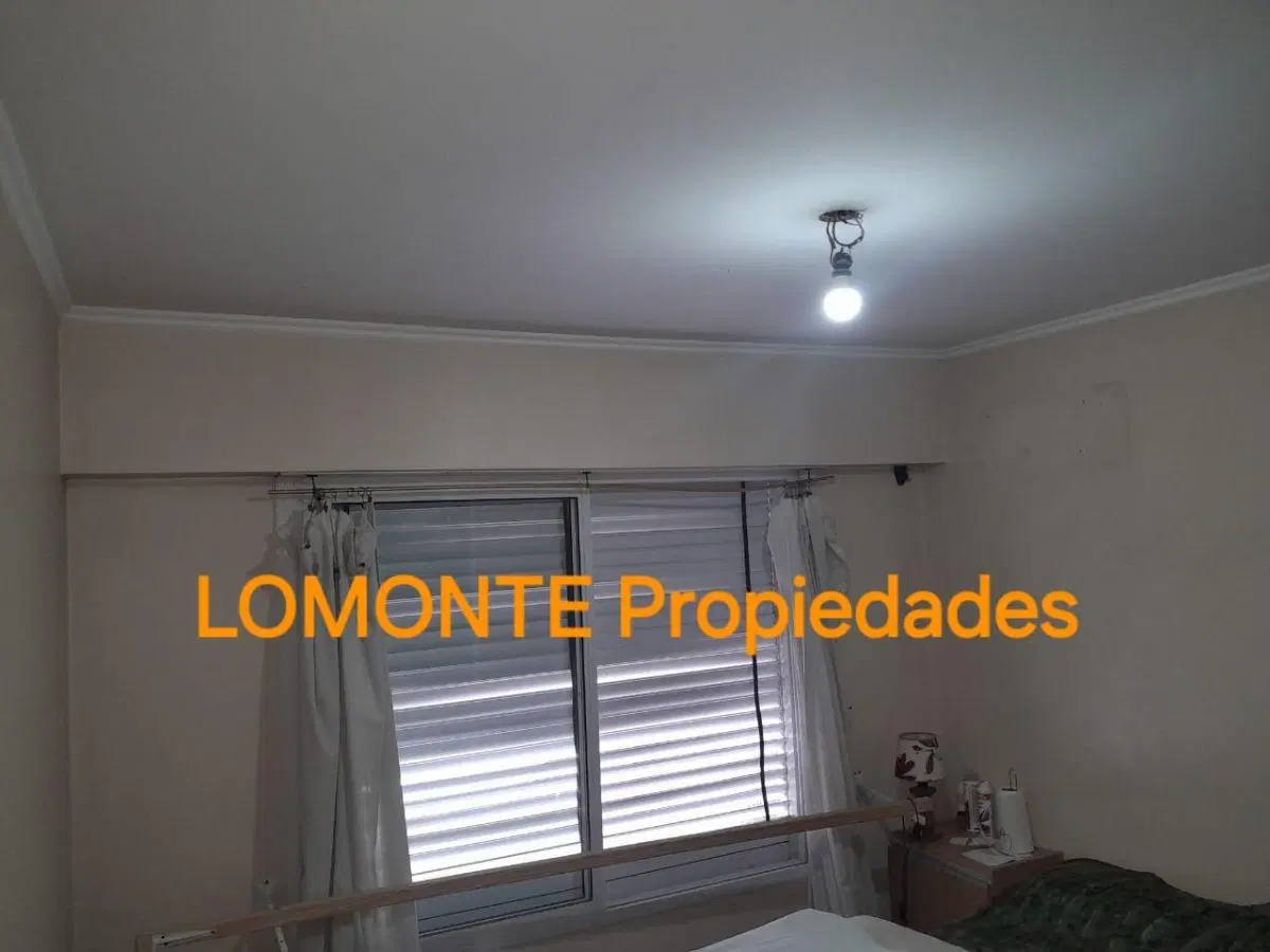 T/casa 3 Amb., con 2 baños, parque con parrilla y cochera. 5