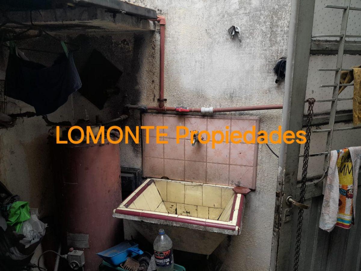 Foto de Departamento Tipo Casa (ph) De 2 Ambientes Al Frente Lanús, imagen 1