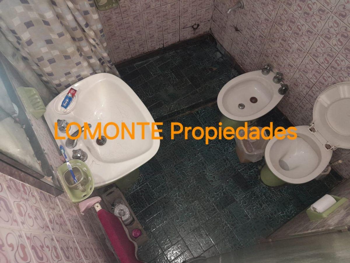 Foto de Departamento Tipo Casa (ph) De 2 Ambientes Al Frente Lanús, imagen 2