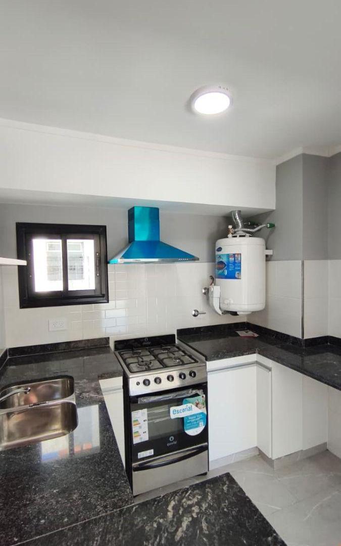 Foto de EXCEPCIONAL Dpto. 1 Dorm. + ESCRITORIO y Cochera Cubierta ¡Reciclado a, imagen 4