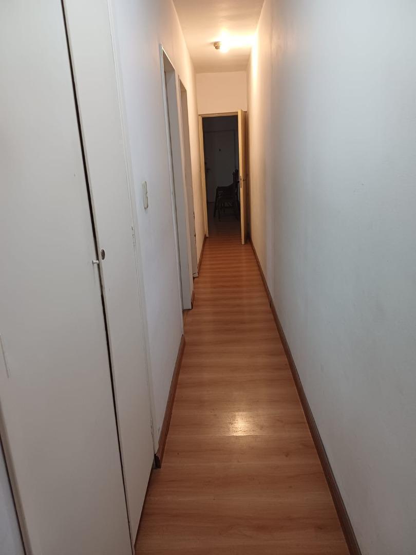 VENTA DEPARTAMENTO DE 4 AMBIENTES