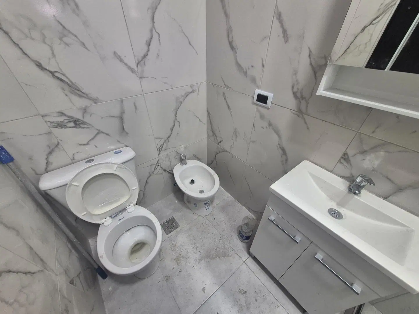 ALQUILER OFICINA WILDE CENTRO 3