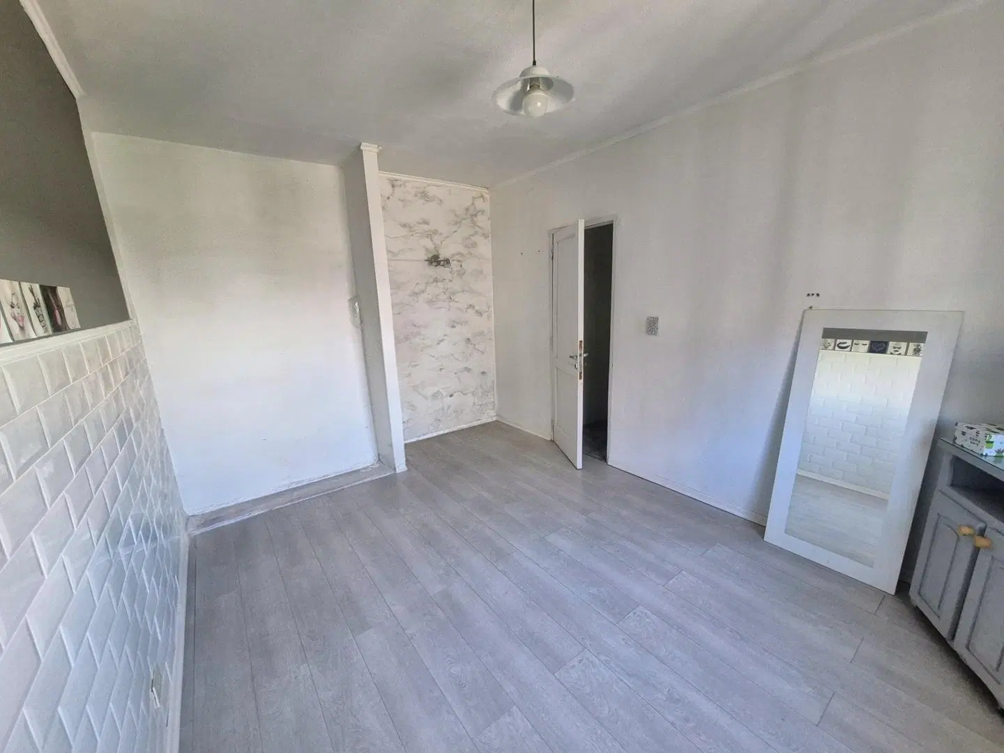 VENTA DEPARTAMENTO DE CUATRO AMBIENTES EN BARRIO CERRADO 4