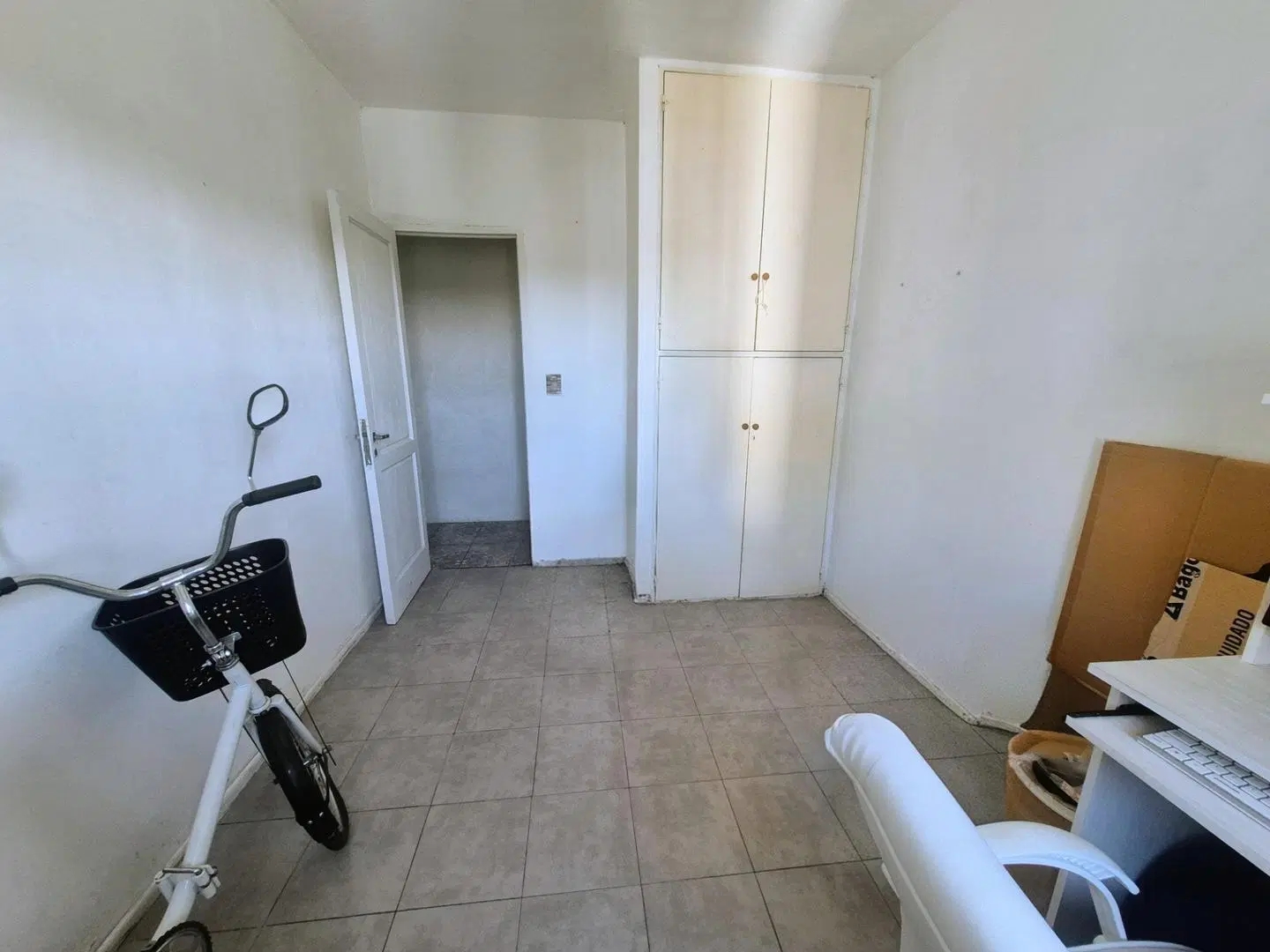 VENTA DEPARTAMENTO DE CUATRO AMBIENTES EN BARRIO CERRADO 3