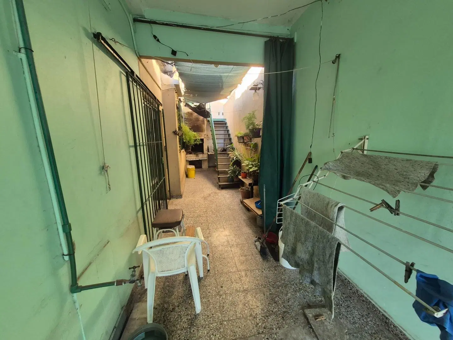 ALQUILER CASA DE 3 AMBIENTES EN DON BOSCO 3