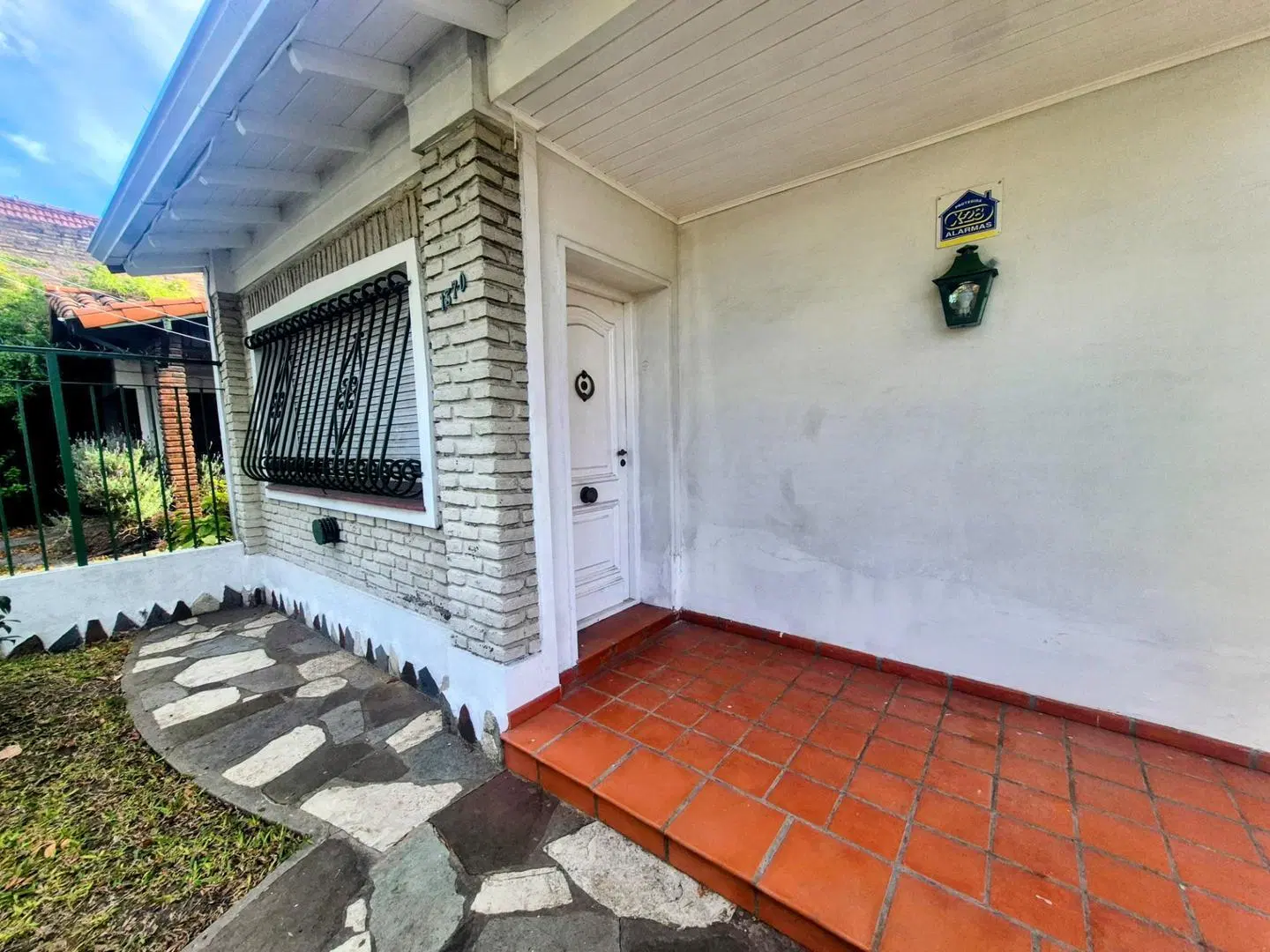 VENTA CASA DE 3 AMBIENTES EN BARRIO GRAFICO WILDE 4