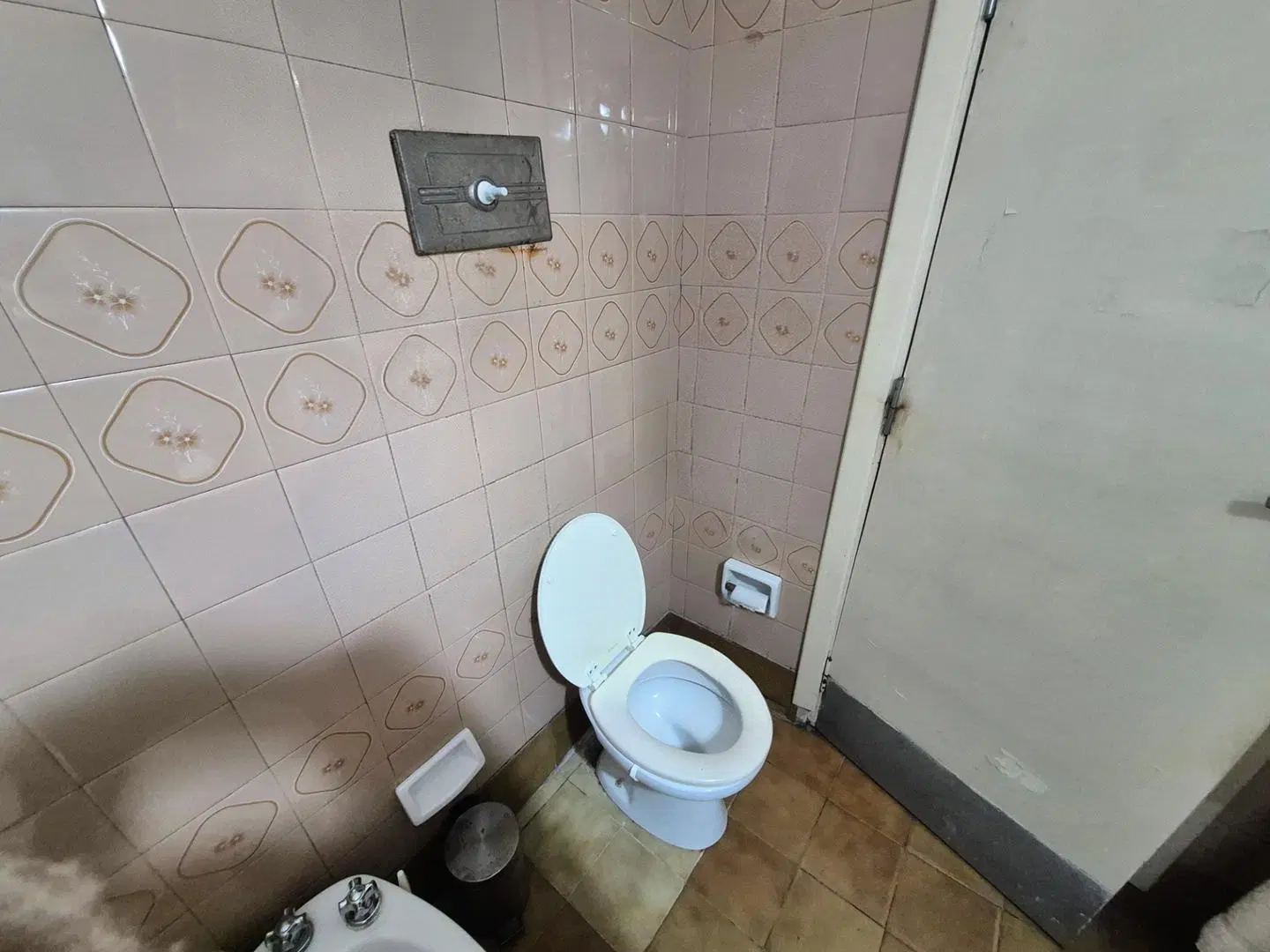DEPARTAMENTO TIPO CASA DE 3 AMBIENTES EN WILDE OESTE 1