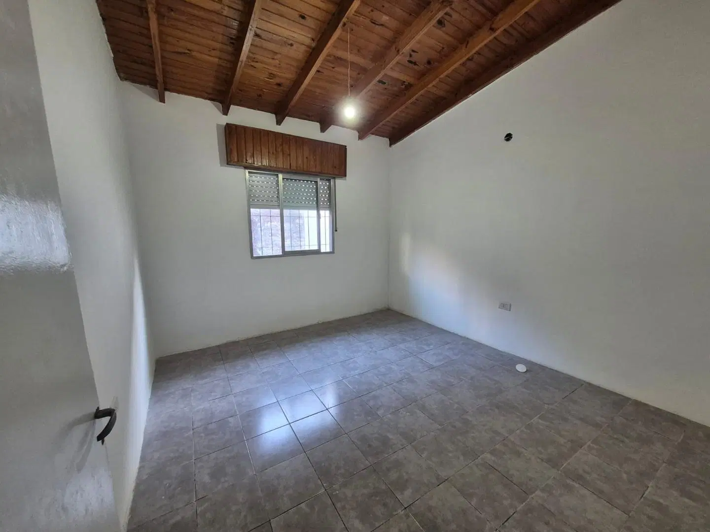 DEPARTAMENTO DE DOS AMBIENTES EN WILDE ESTE 8