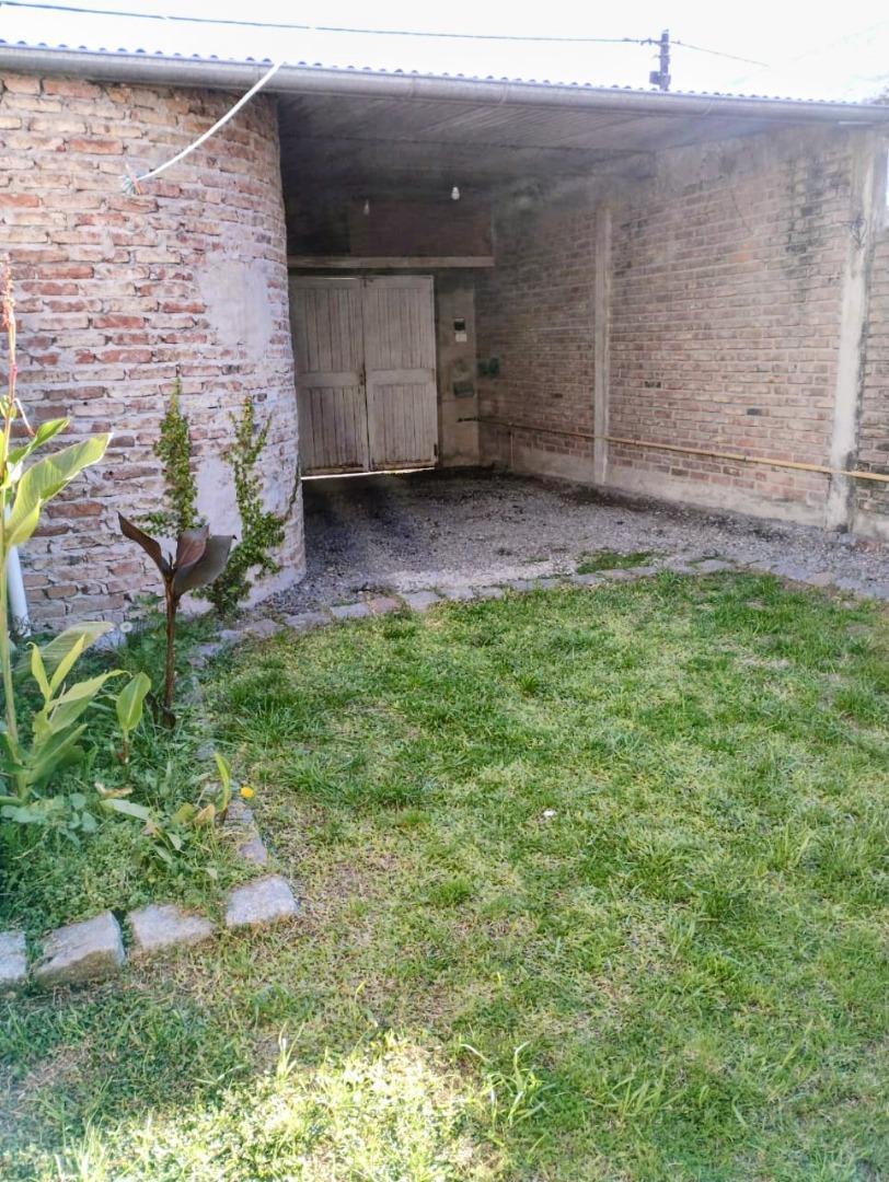 Foto de VENTA DEPARTAMENTO TIPO CASA EN WILDE CON ESPACIO GUARDAAUTO, imagen 3