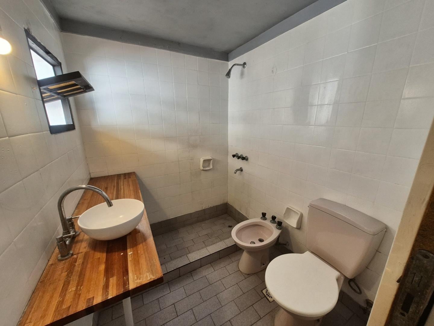 Foto de VENTA DEPTO TIPO CASA DE 2 AMBIENTES EN VILLA DOMINICO, imagen 5