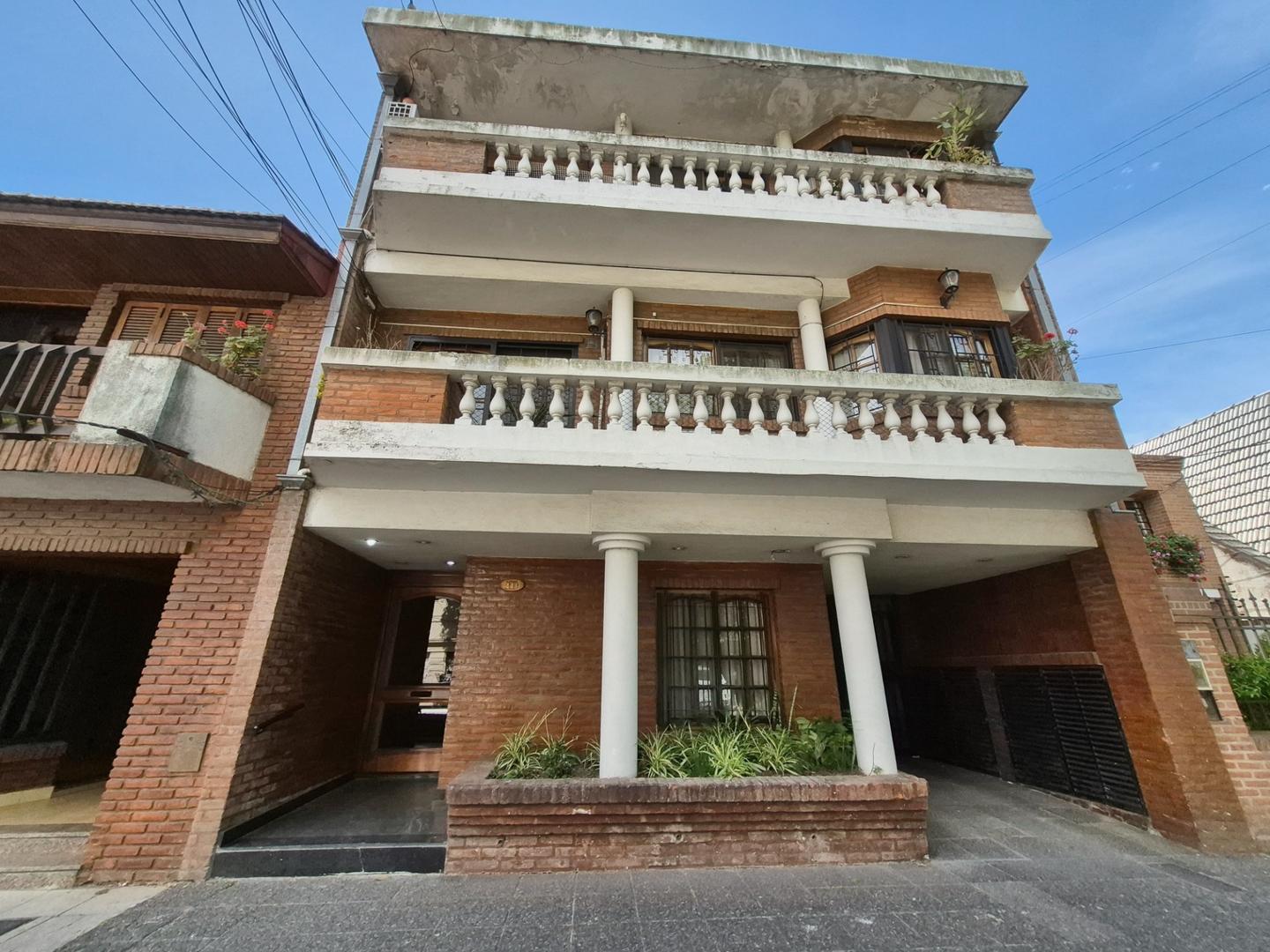 Foto de VENTA DEPARTAMENTO DE DOS AMBIENTES EN WILDE CENTRO, imagen 1