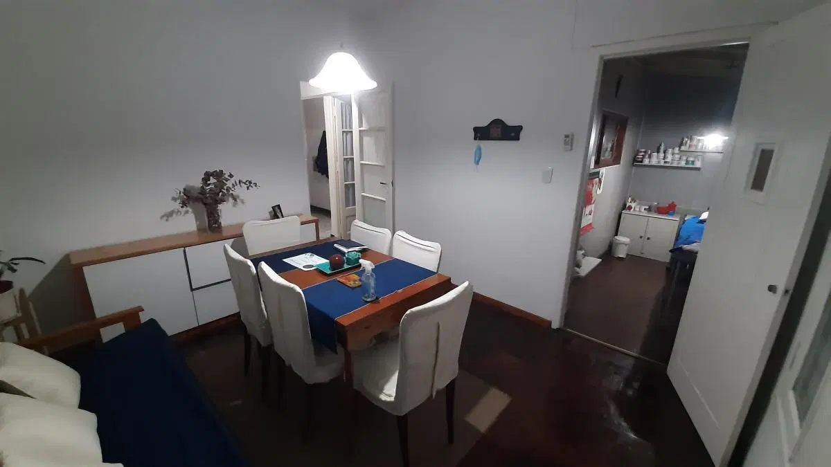 VENTA - Chalet 2 Dorm + Dpto - Adrogué  Marmol 4