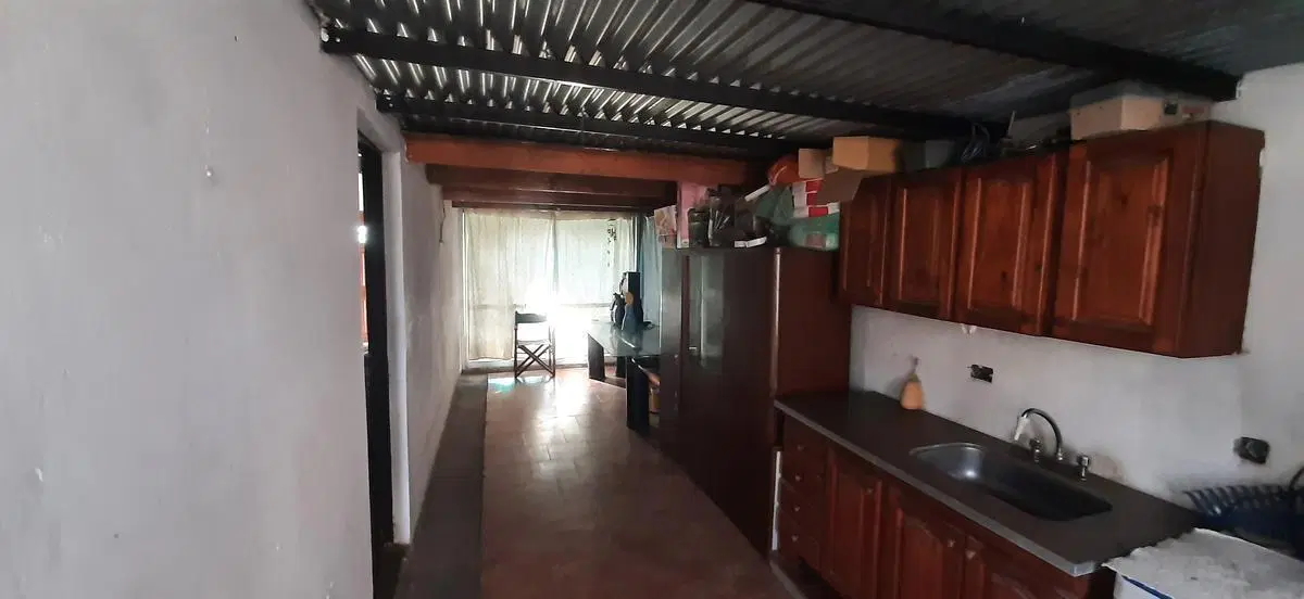 VENTA - Casa, 2 dormitorios - Jose Marmol 5