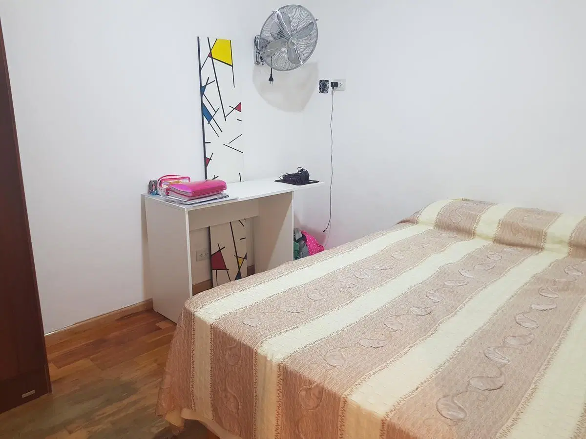 VENTA - Casa, 3 dorm - EXCELENTE UBICACIÓN, Lomas de Zamora, Este 8