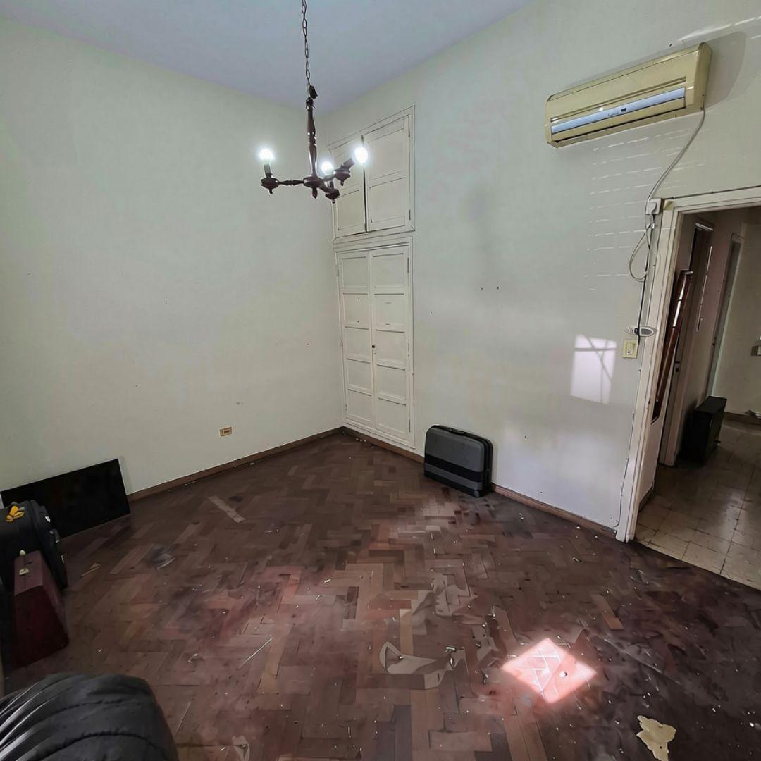 Foto de PH EN VENTA - Centro de Lomas de Zamora, imagen 2