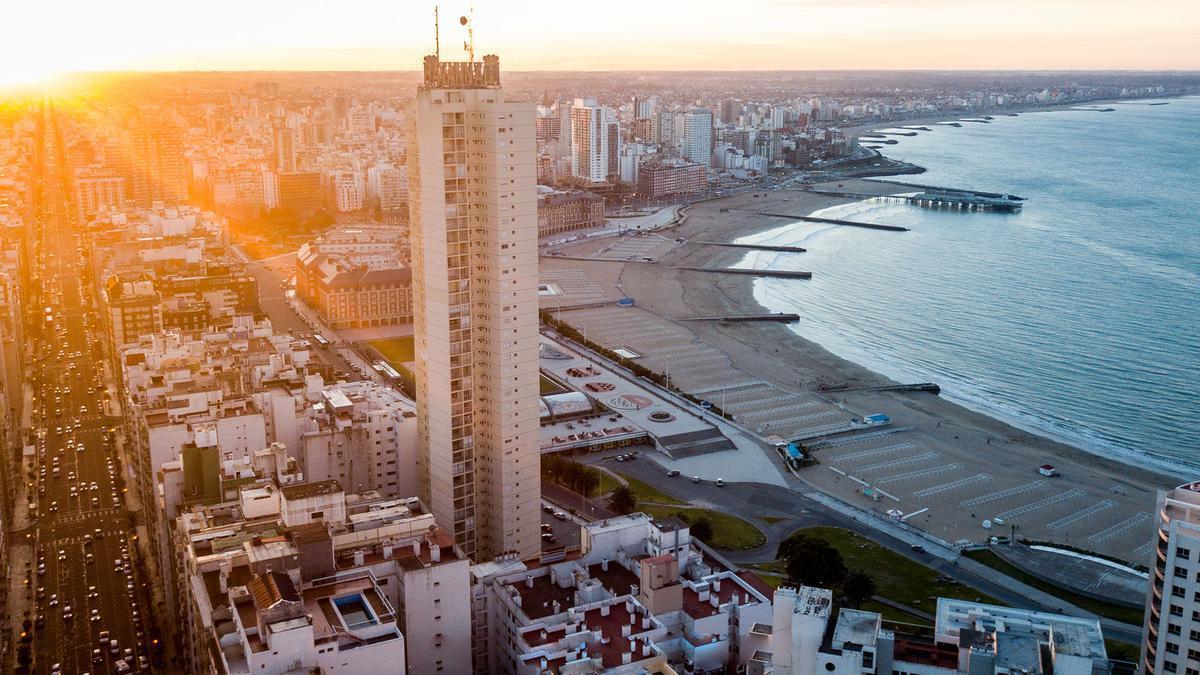 Casa en Venta Para Varios Usos Comerciales, Actualmente Geriatrico 2