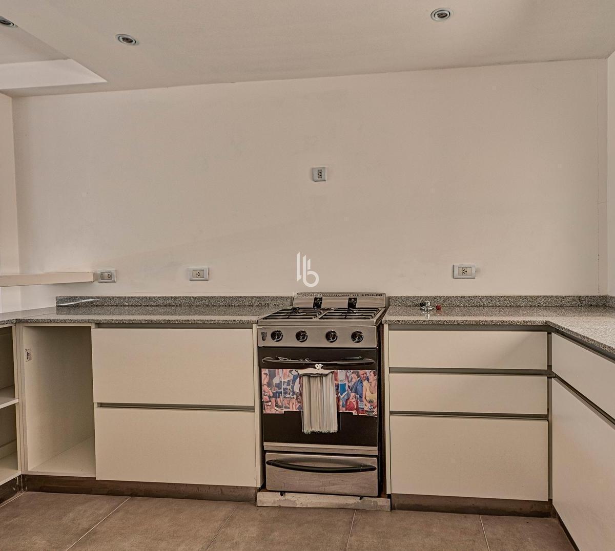 Foto de PISO CATEGORIA COCHERA DOBLE A ESTRENAR PLAZA MITRE, imagen 4