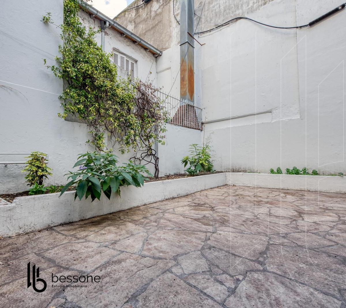 Casa en Plaza Mitre 3