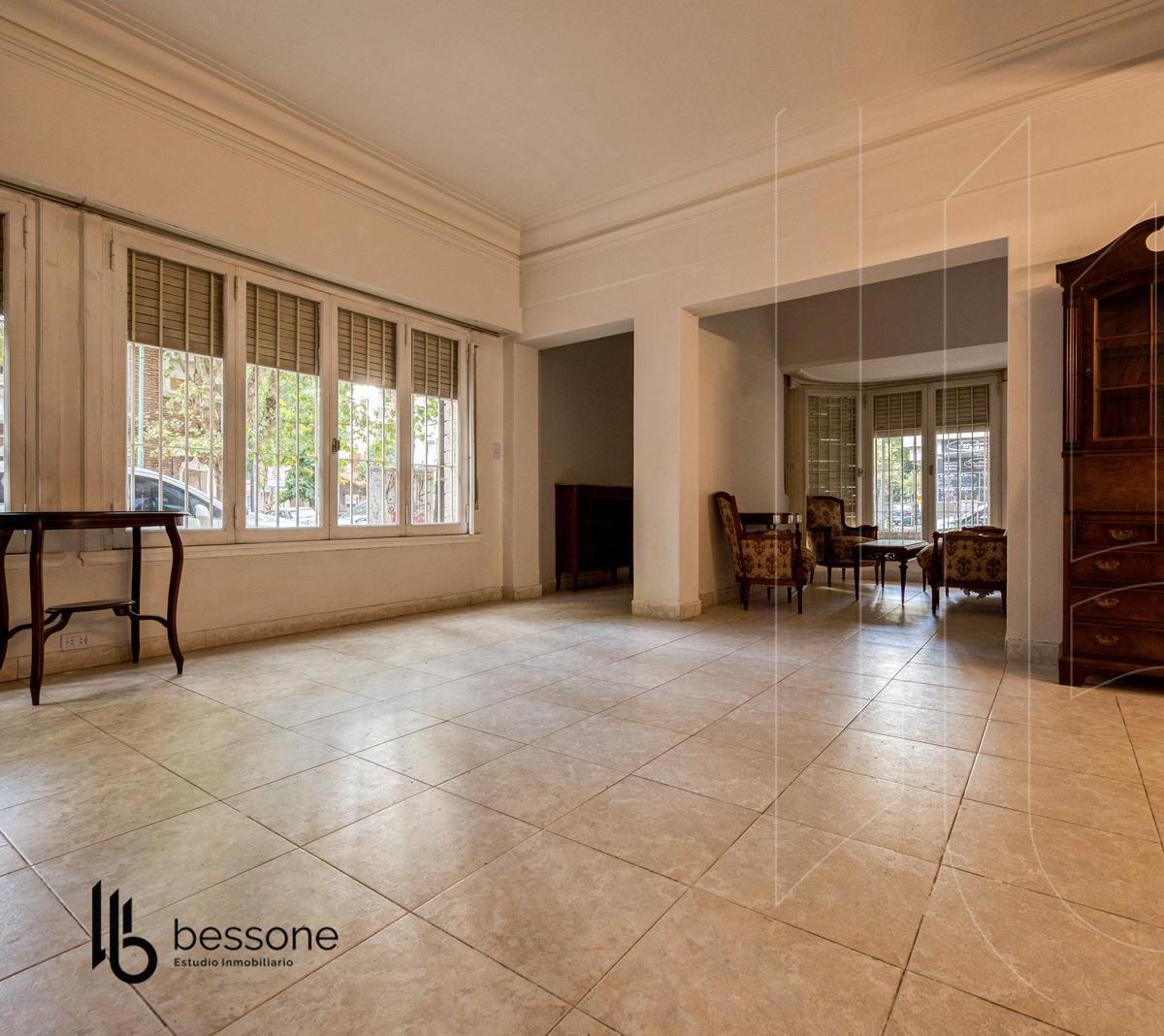 Casa en Plaza Mitre 1