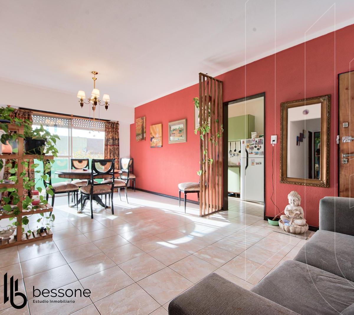 Departamento en San Carlos 4