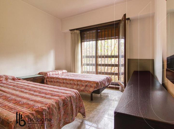 Foto de Casa 6 ambientes en Punta Mogotes, imagen 3