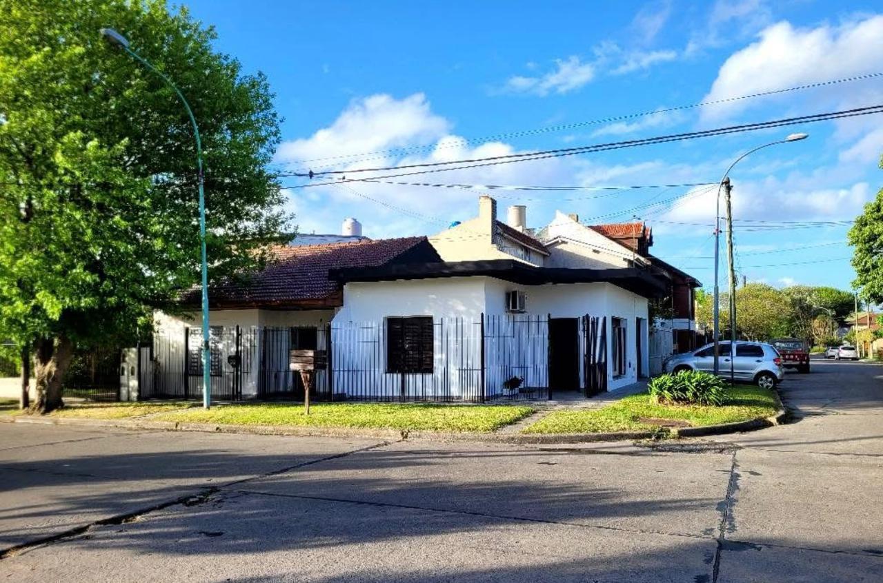 Chalet   Departamento a refaccionar Oportunidad inversor