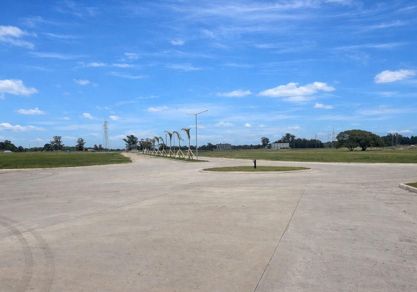 Lote en parque industrial Aurel Parq