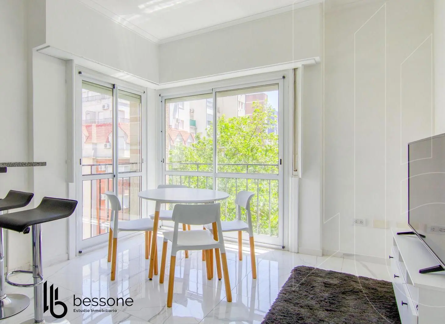 Departamento 2 Ambientes Balcon Reciclado Amoblado Plaza Colon 5