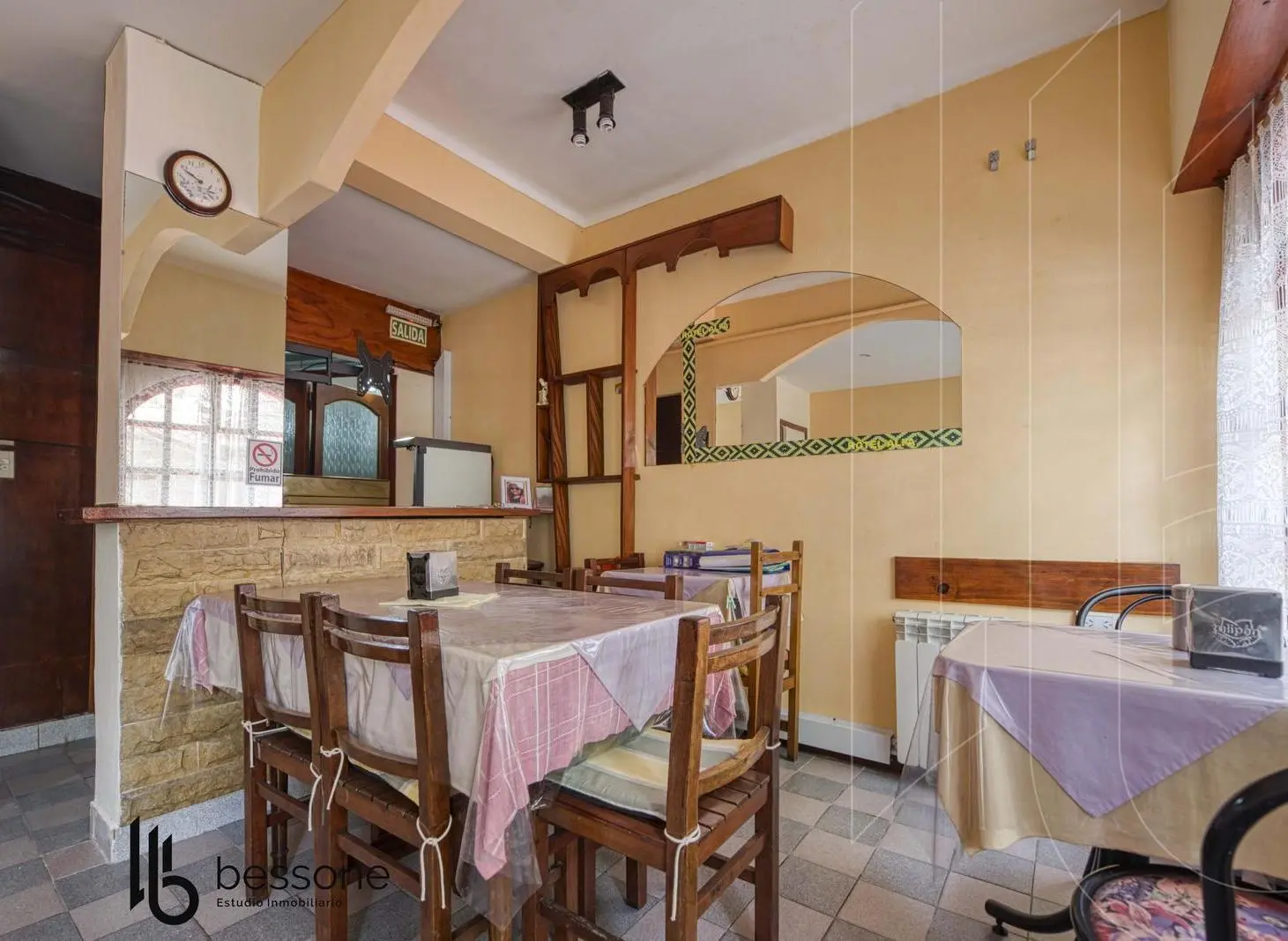 Hotel en zona Aldrey 4