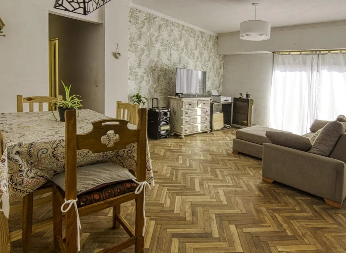 Departamento con cochera 4