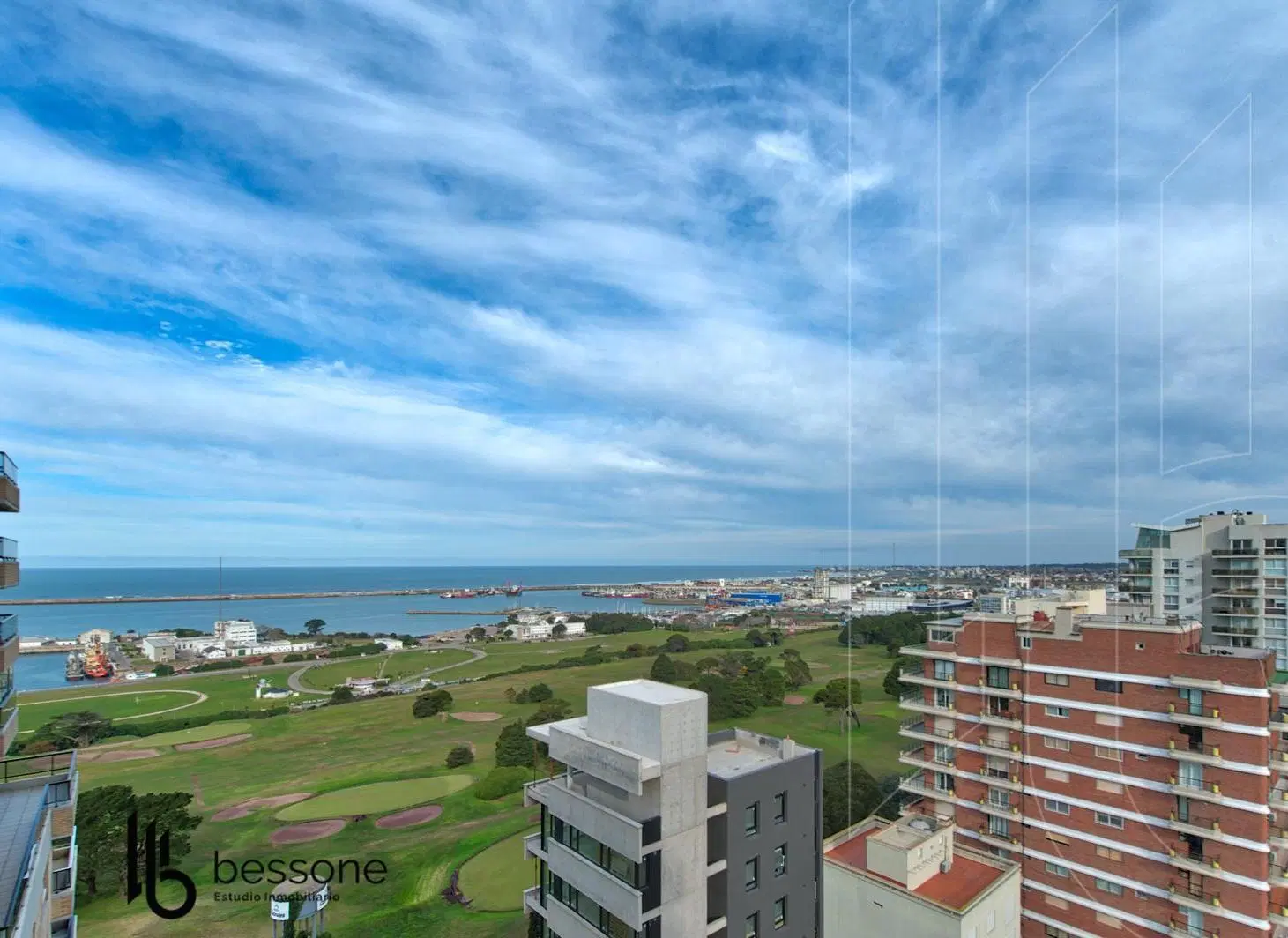 Departamento en  Playa Grande 4