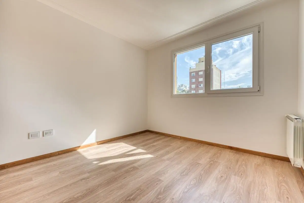 Departamento - Plaza Mitre 8