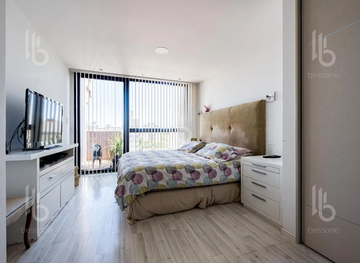 Departamento en Plaza Mitre 3