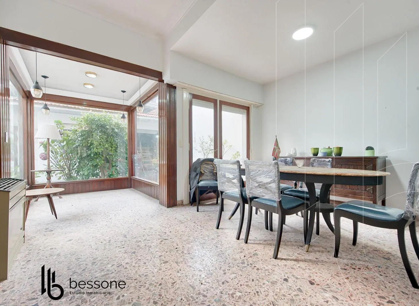 Casa en La Perla 3