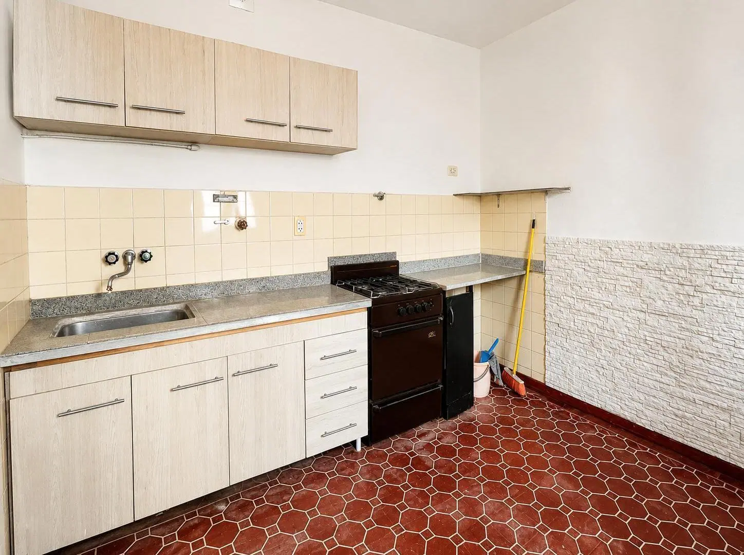 Casa Antigua A reciclar Lote Propio Macrocentro 4