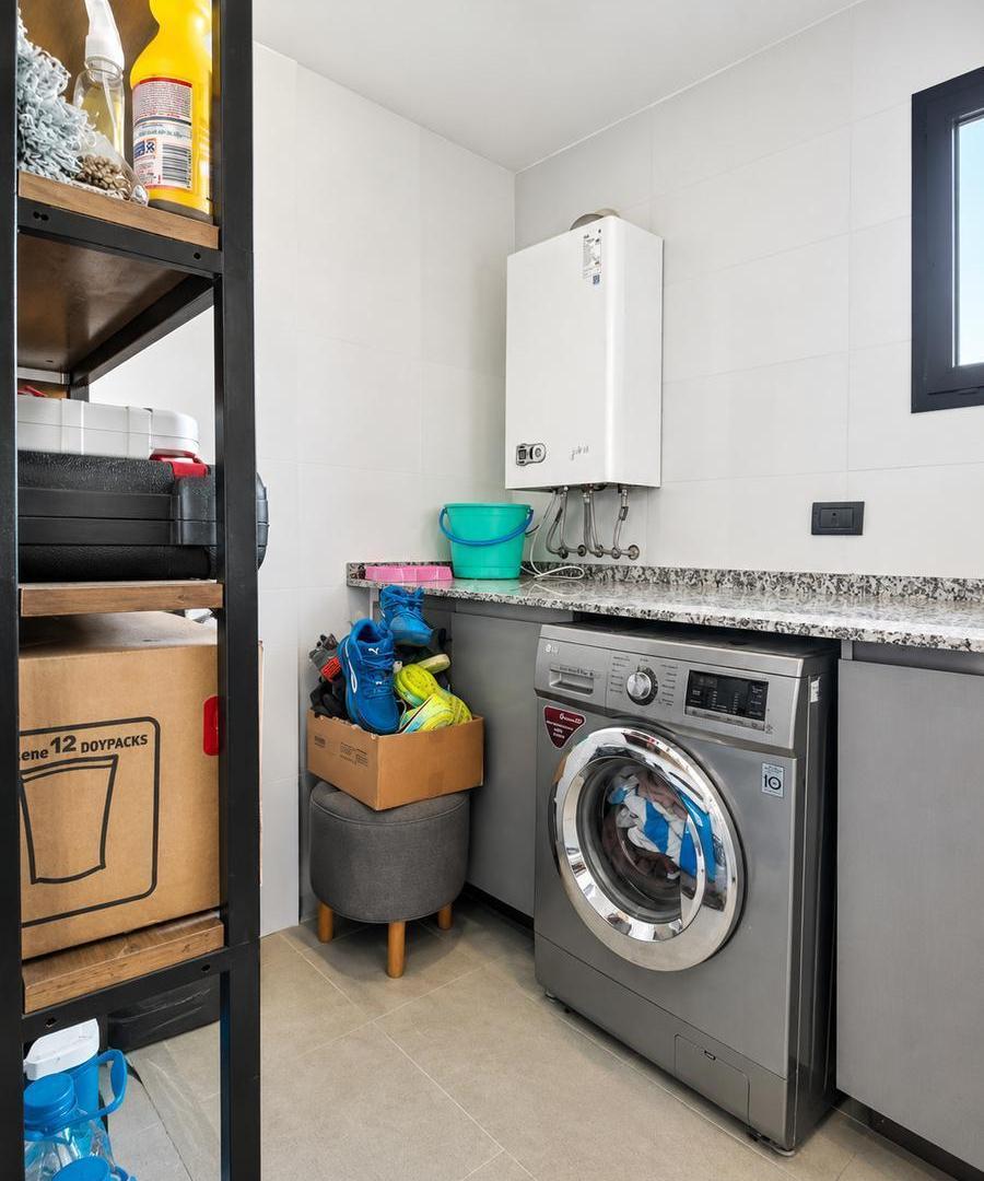 Foto de Casa 4 Ambientes Pileta Moderna Barrio Tierras del Mar, imagen 5