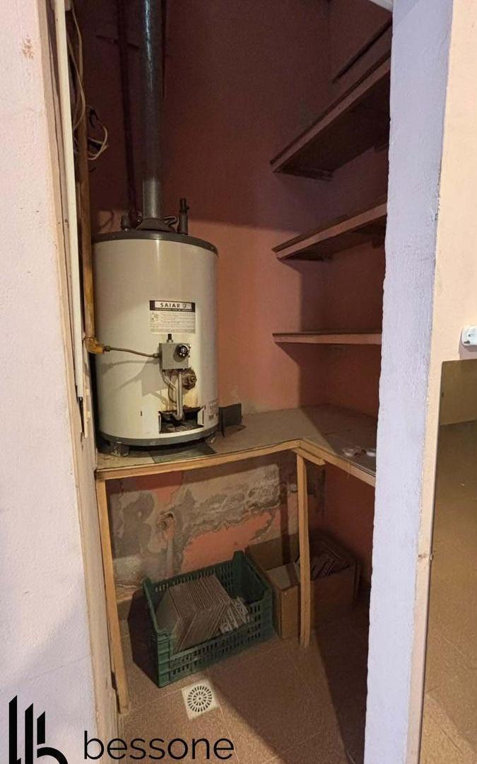 Foto de PH monoambiente con cochera en barrio Don Bosco, imagen 4