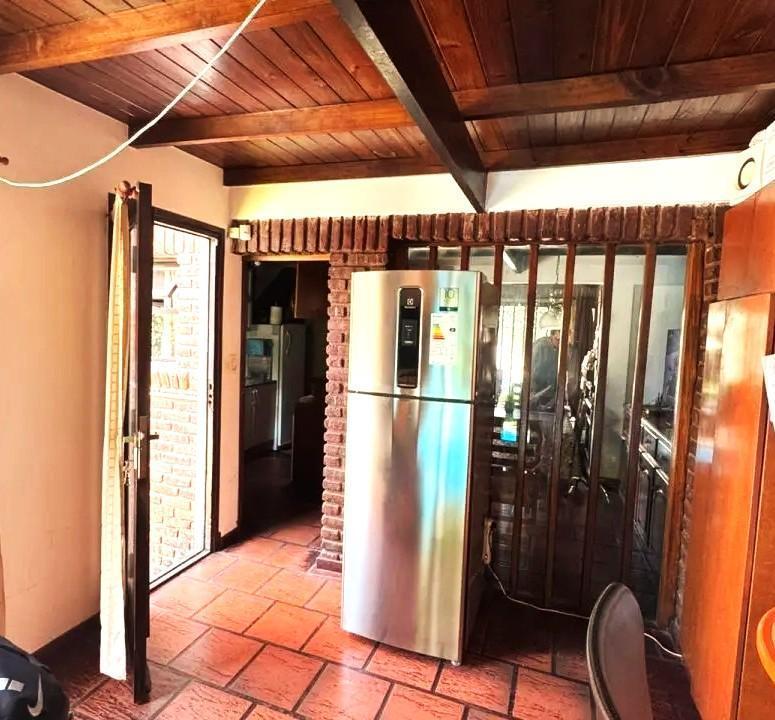 Foto de Casa 4 ambientes con pileta, imagen 2