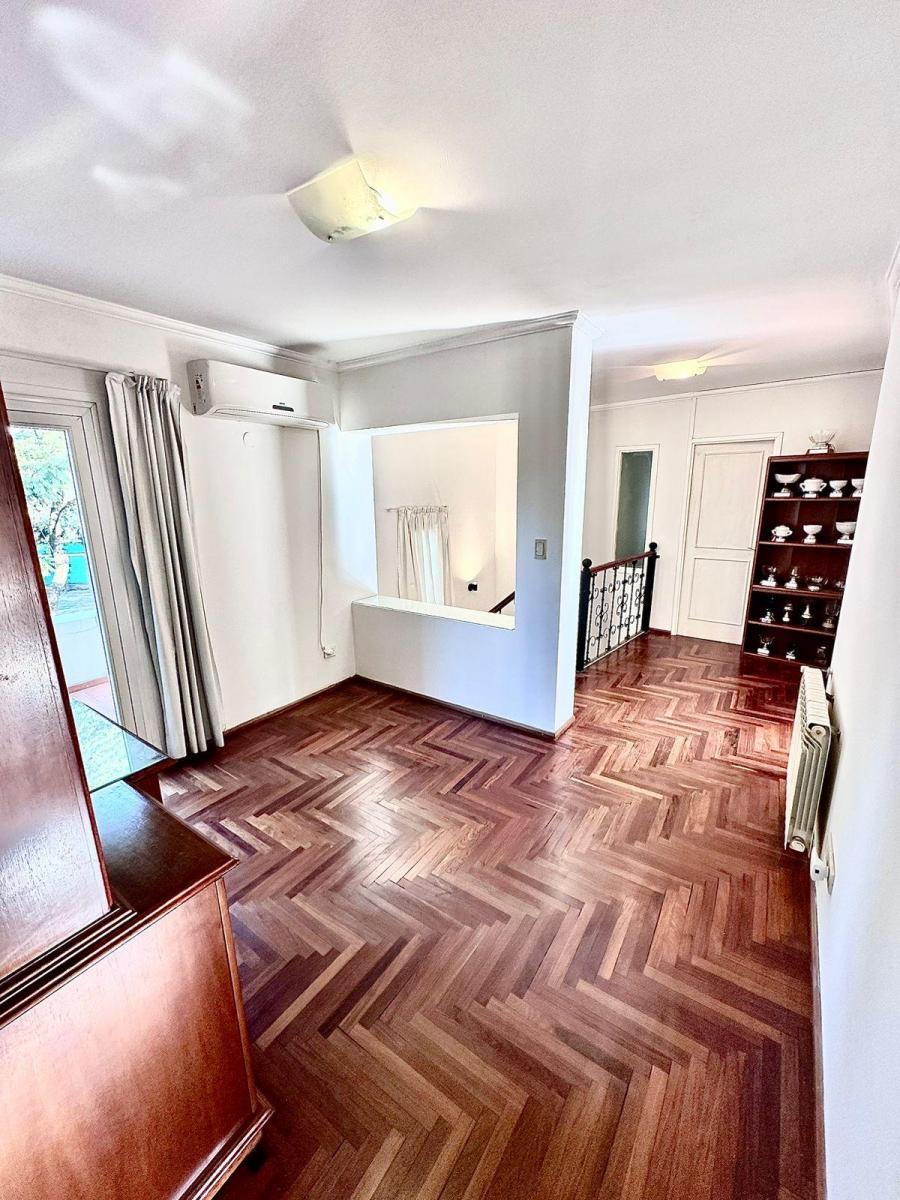 Casa en Venta Country Jockey Club 5 Dorm. - 1230 m² - Doble Cochera - Pileta 3