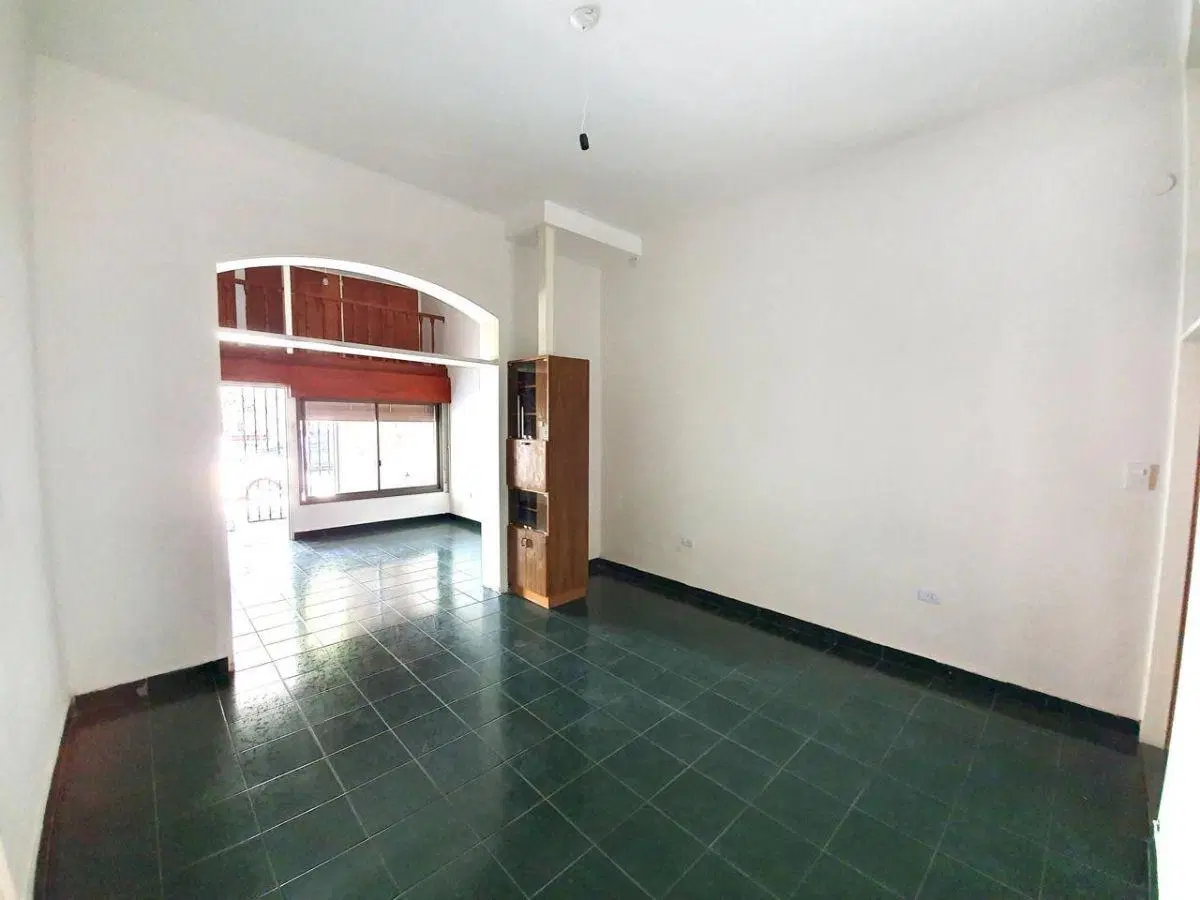 CASA APTA CRÉDITO HIPOTECARIO-3 DORMITORIOS-COCHERA-BARRIO PUYRREDON 3