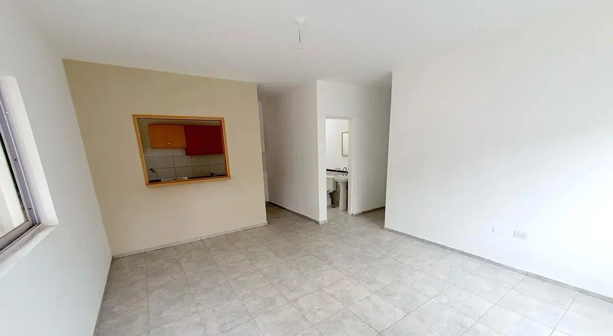 VENTA CASA COUNTRY LA CUESTA-LA CALERA-3 DORMITORIOS-COCHERAS-PILETA CON ASADOR 1