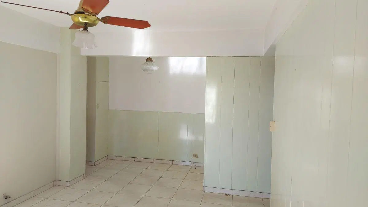Departamento 2Amb Frente con Balcón 4