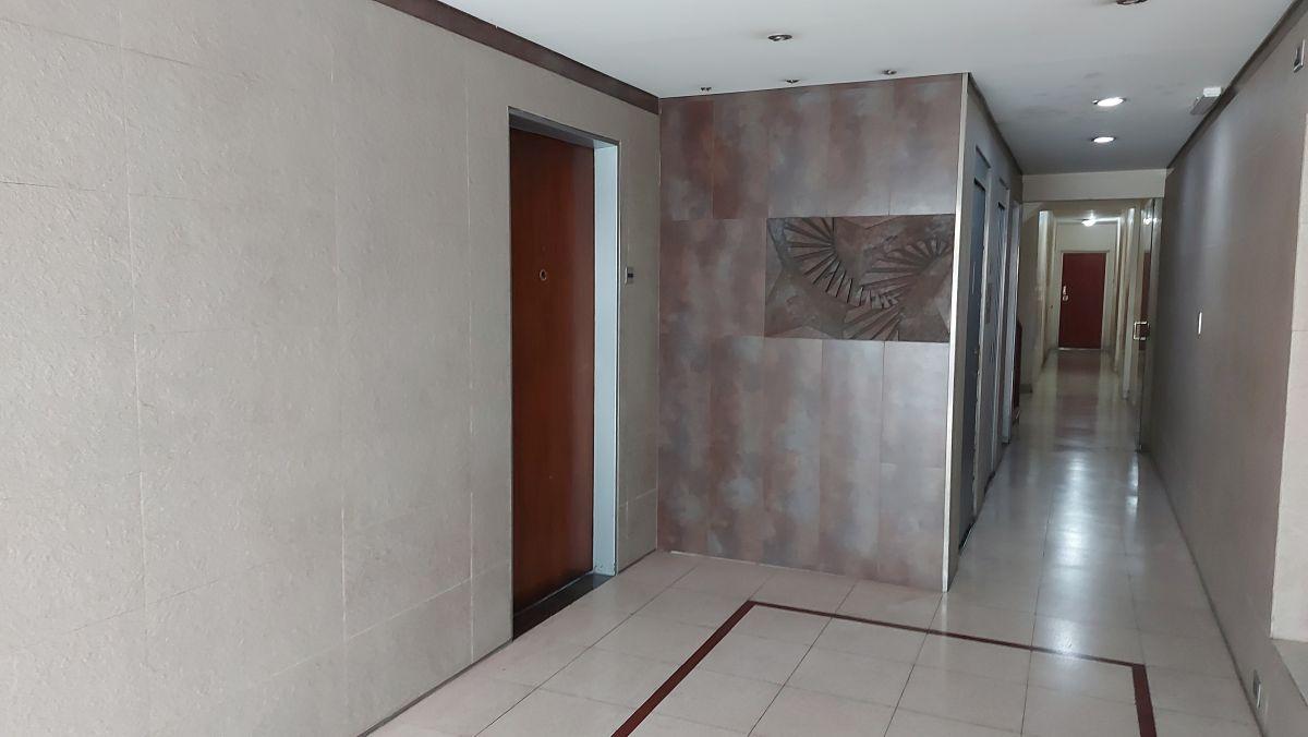 Foto de Departamento 2 Amb Planta Baja Frente con Patio, imagen 2