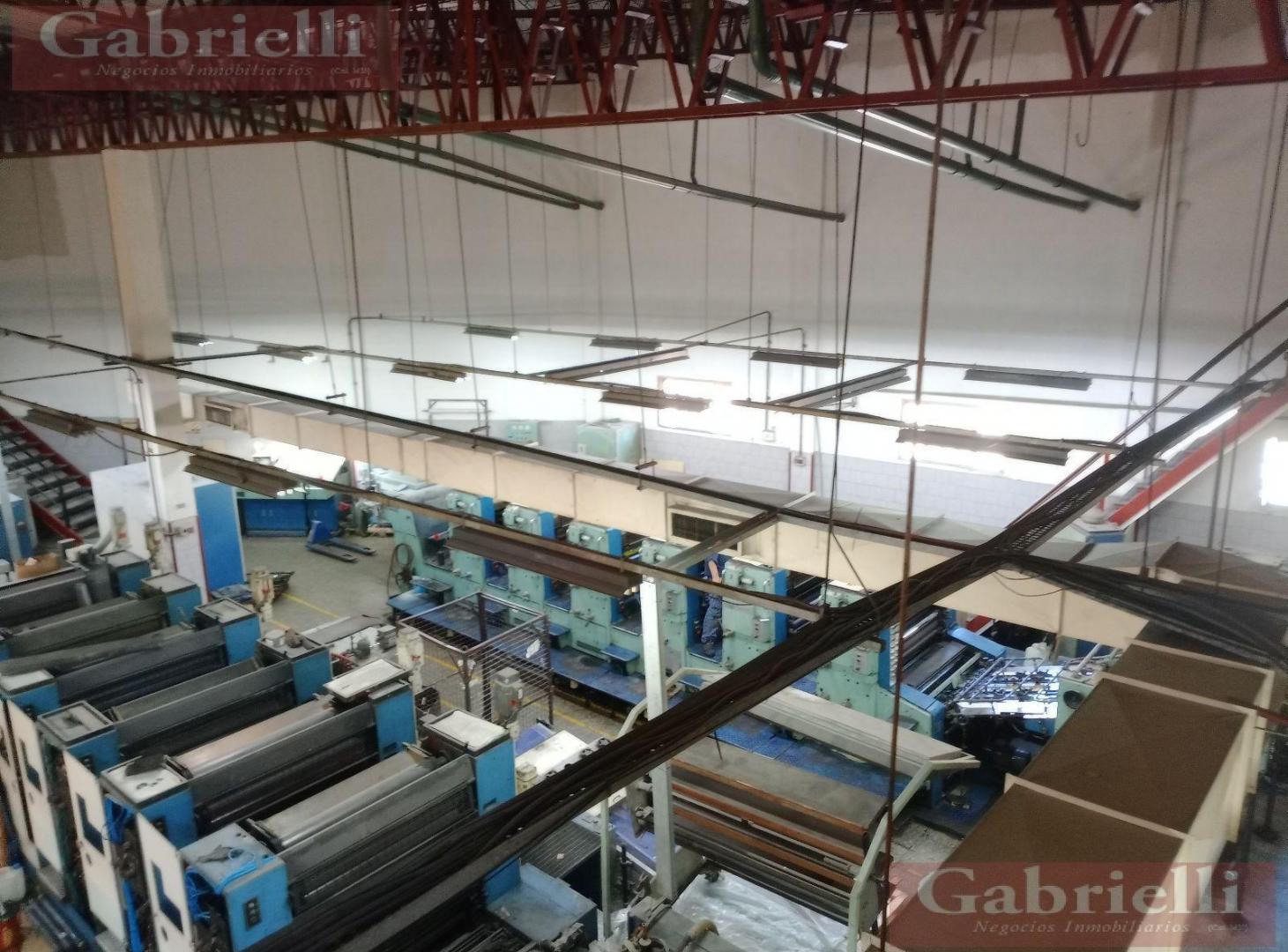 Foto de Local planta industrial en alquiler/venta - Pompeya, imagen 3