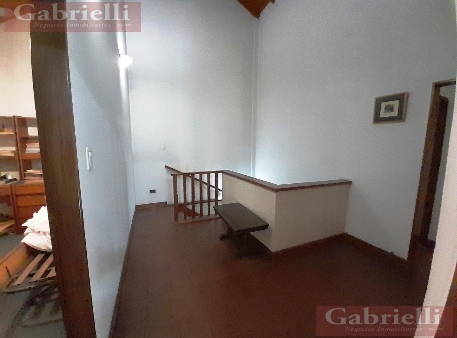 Foto de Casa 6 Ambientes con Gran Jardín, Quincho y Parrilla, imagen 3