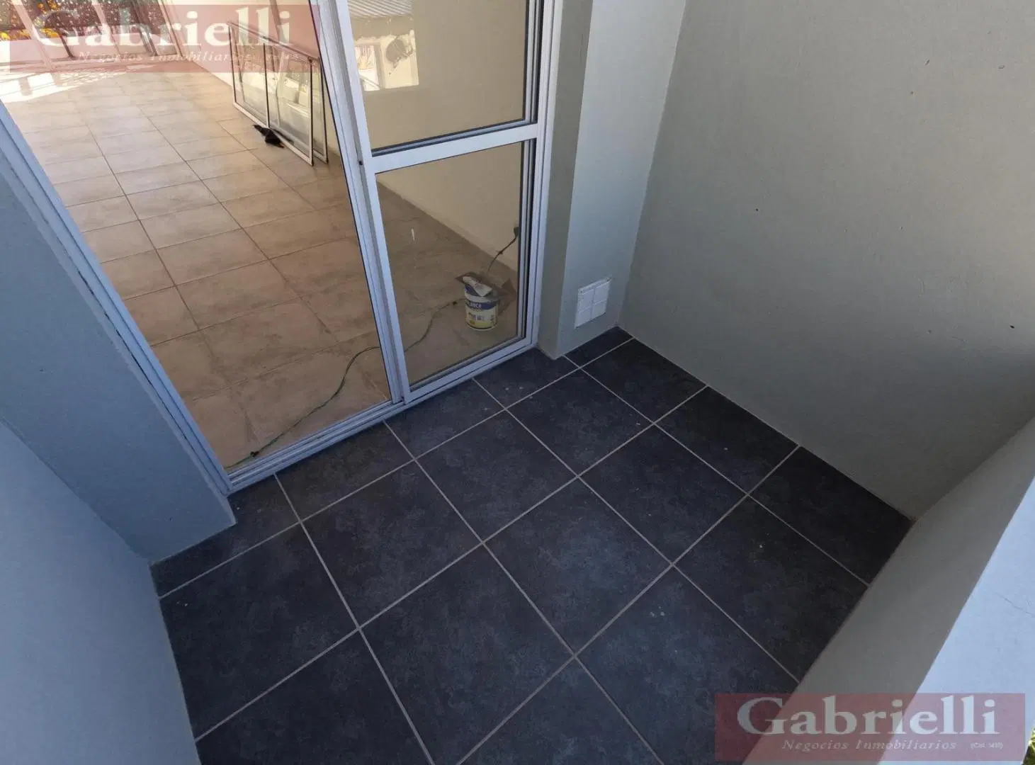 Departamento en alquiler a estrenar con cochera - Avellaneda 3