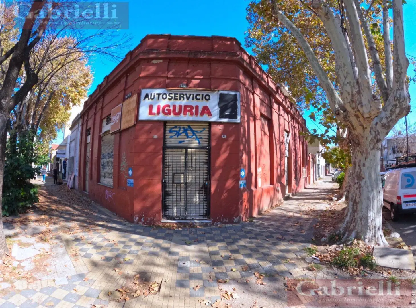 Lote importante en esquina de Lanus Oeste Centro 3