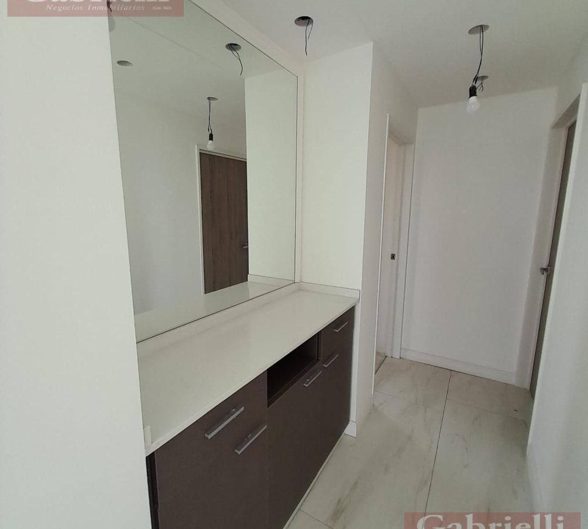 Foto de LOMAS CENTRO PISO 3 AMBIENTES MUY AMPLIO A ESTRENAR, imagen 3