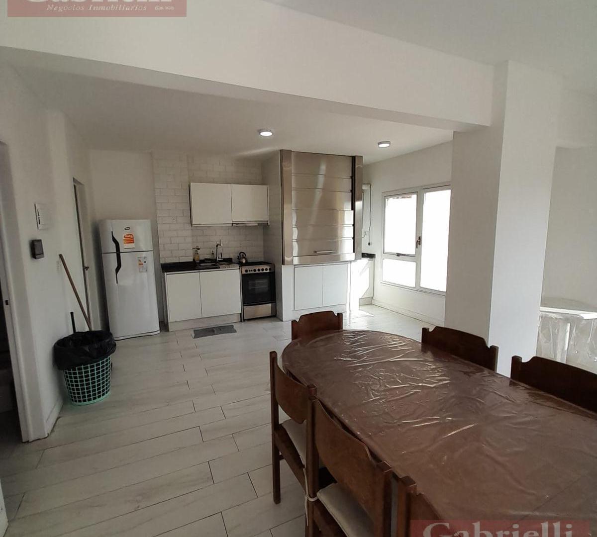Foto de LOMAS CENTRO PISO 3 AMBIENTES MUY AMPLIO A ESTRENAR, imagen 2